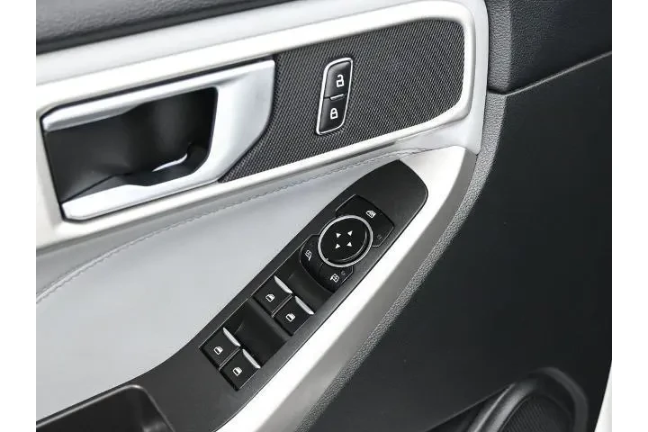 $34200 : Ford Explorer 2023 AWD XLT 4 image 10