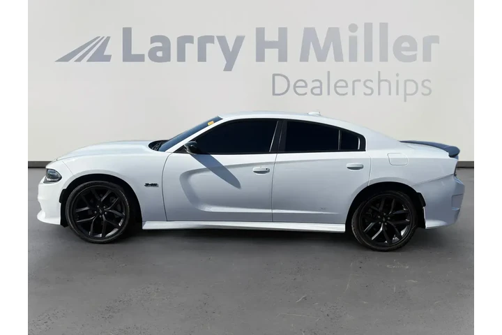 $36077 : Dodge Charger 2023 R/T 4dr S image 2