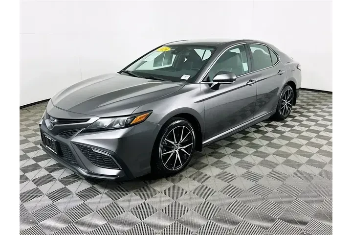 $24500 : Toyota Camry 2024 SE 4dr Sed image 3