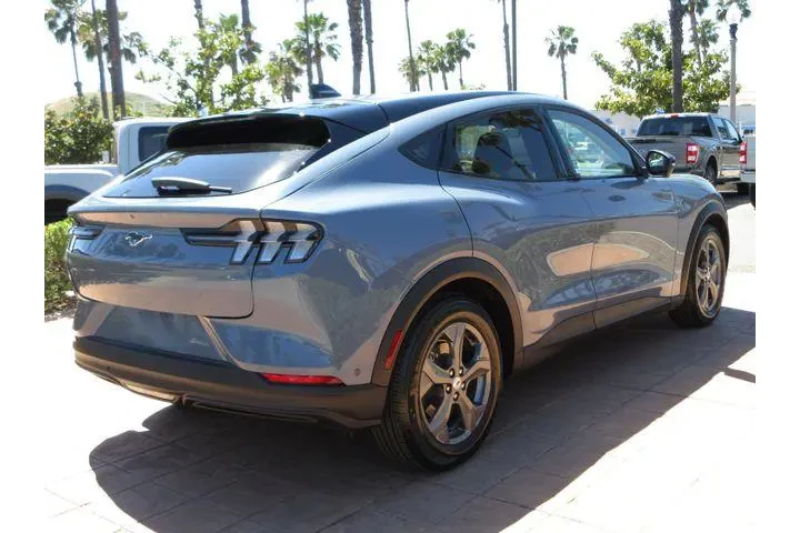 $25480 : Ford Mustang Mach-E 2023 AWD image 4