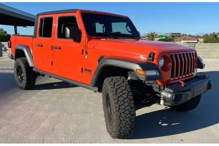 $32800 : Jeep Gladiator 2020 4x4 Spor image 4