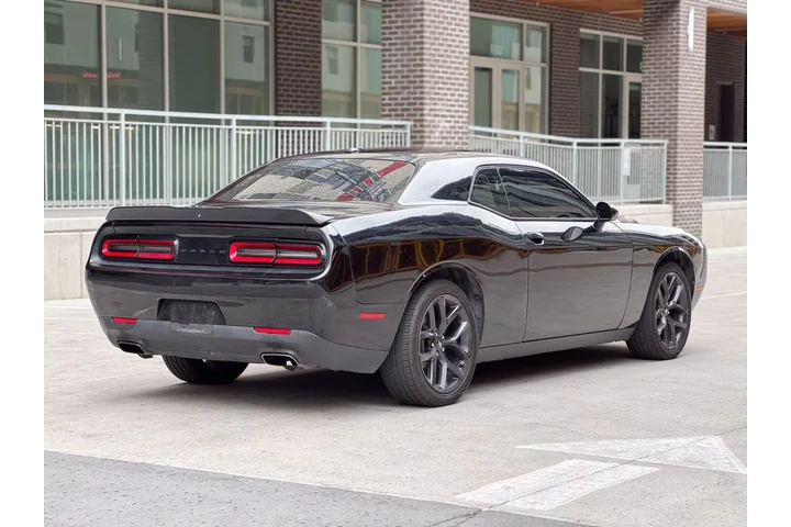 $16990 : 2020 DODGE CHALLENGER image 8