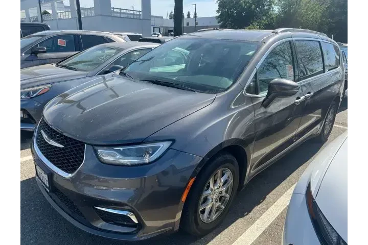 $17988 : Chrysler Pacifica 2021 Touri image 1