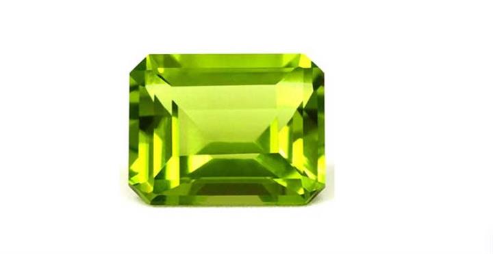 $1409 : Buy 3.50 Emerald Cut Peridot image 1