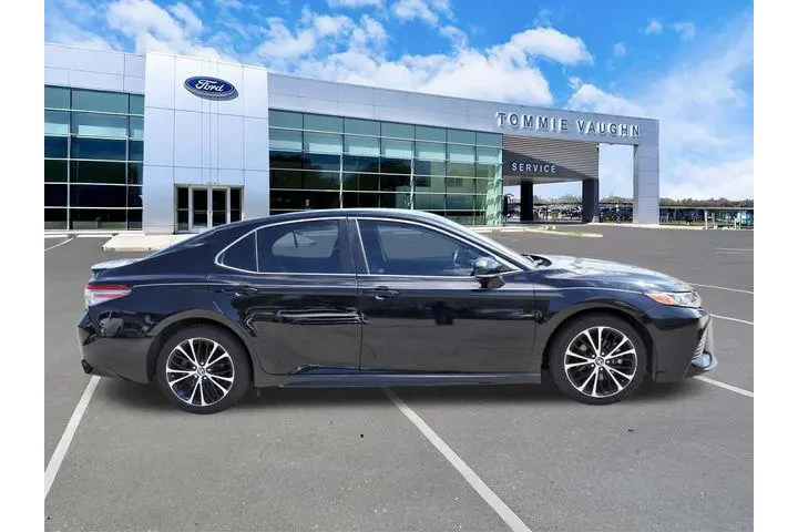 $18691 : Toyota Camry 2018 SE 4dr Sed image 5