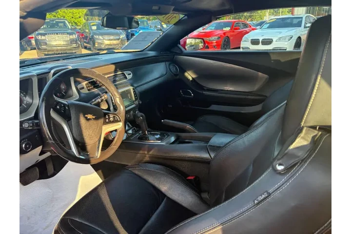 $19950 : 2015 Camaro SS image 8