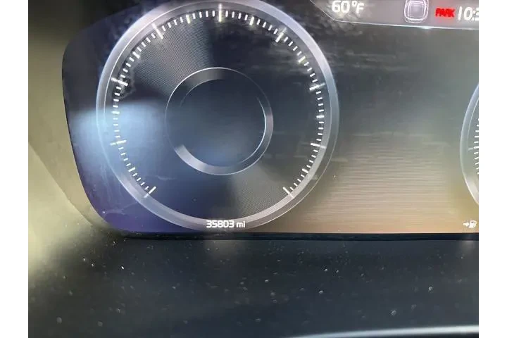 $26879 : Volvo XC40 2022 AWD T5 Momen image 5