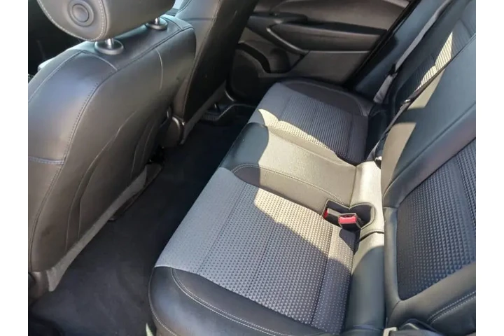 $21500 : 2025 Trax LT image 5