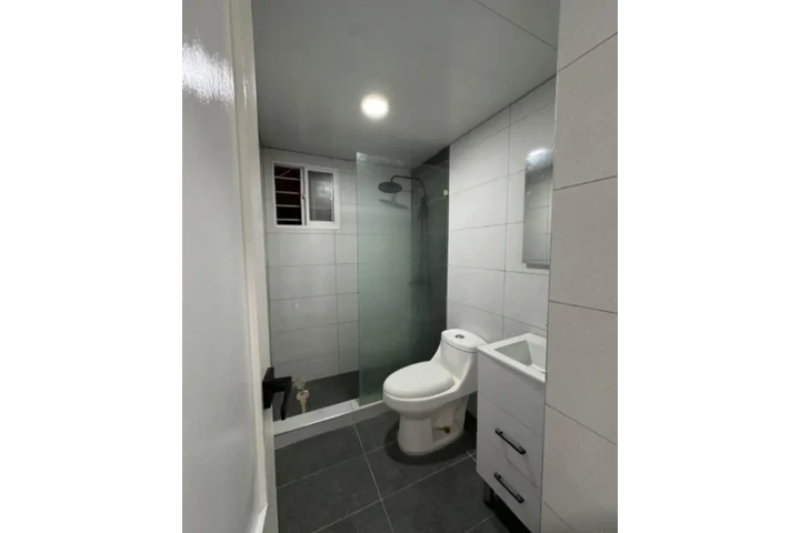 $92 : Vendo este apartamento en aut. image 6