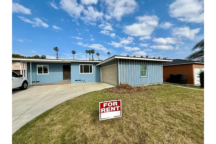 $1500 : Fontana - Renta Listo image 1