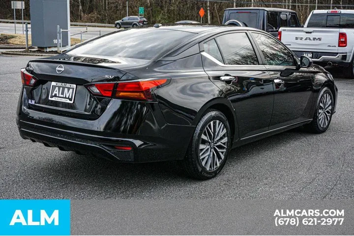 $17920 : Nissan Altima 2023 2.5 SV 4d image 5