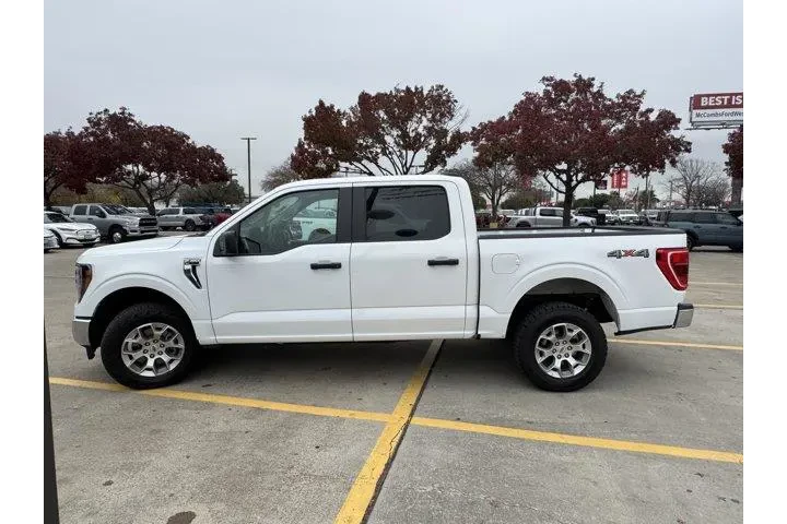 $35808 : Ford F-150 2023 4x4 XLT 4dr image 9