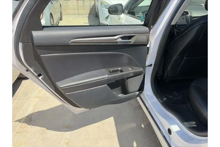 $9600 : Ford Fusion 2017 SE 4dr Seda image 7