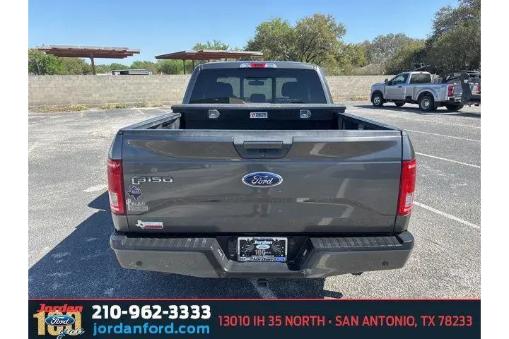 $14729 : Ford F-150 2016 4x2 Lariat 4 image 7