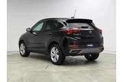 $20998 : Buick Encore GX 2024 Preferr thumbnail