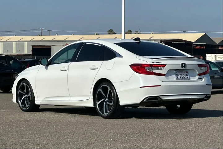 $25981 : Honda Accord 2021 Sport 4dr image 5