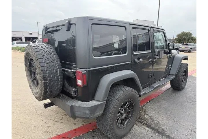 $20809 : Jeep Wrangler Unlimited 2017 image 3