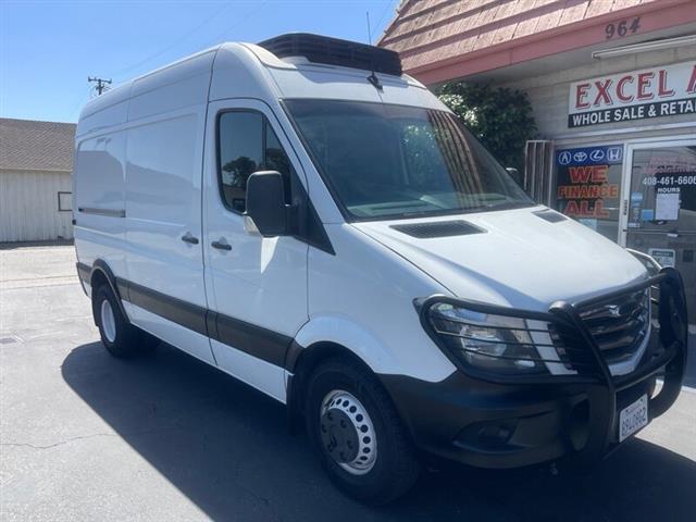 $29500 : 2017 Freightliner Sprinter image 8