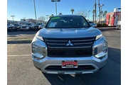 $24995 : Mitsubishi Outlander 2024 AW thumbnail