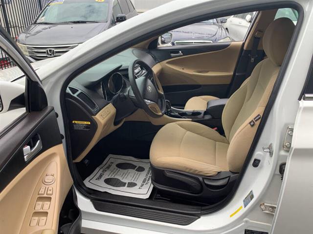 $8999 : 2013 Sonata GLS image 9