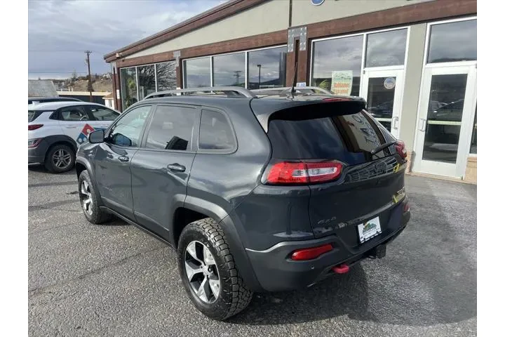 $17990 : Jeep Cherokee 2018 4x4 Trail image 3