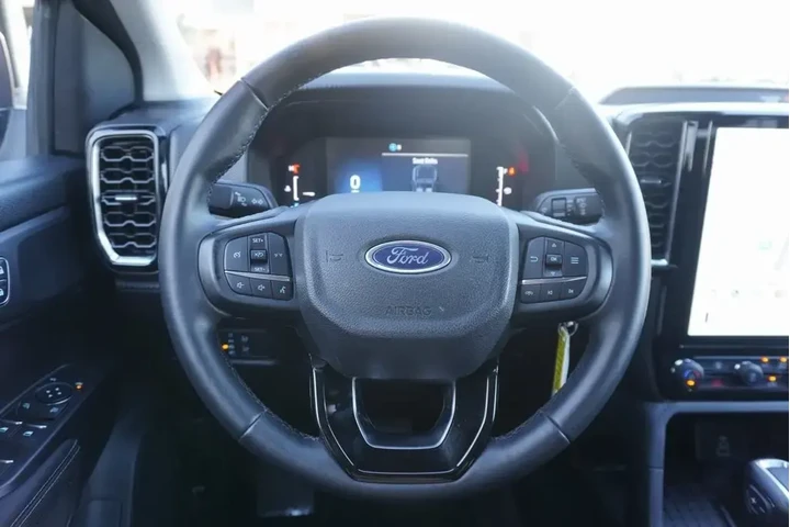 $35688 : Ford Ranger 2024 4x4 XLT 4dr image 10