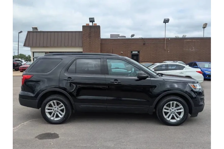 $15972 : 2017 Explorer image 7