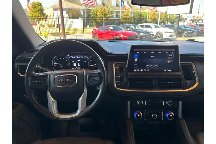 2021 GMC Yukon 2WD SLT image 8