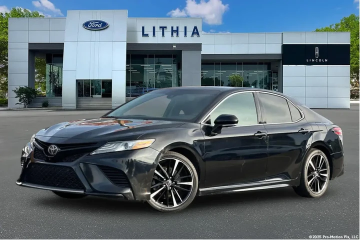 $16880 : Toyota Camry 2018 XSE 4dr Se image 1