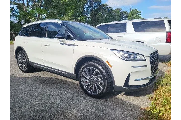 $37996 : Lincoln Corsair 2023 Reserve image 1