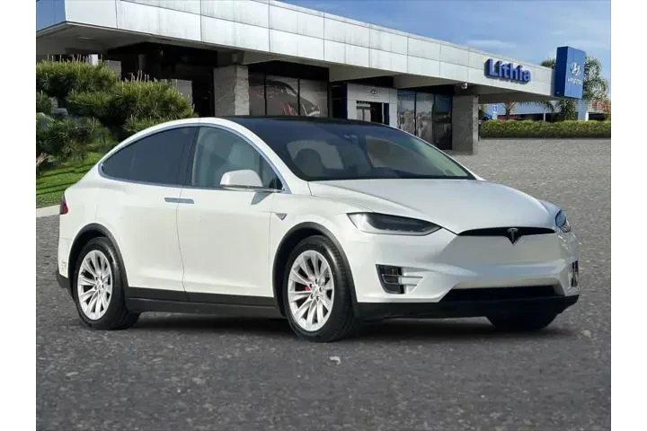 $27999 : Tesla Model X 2016 AWD P90D image 10