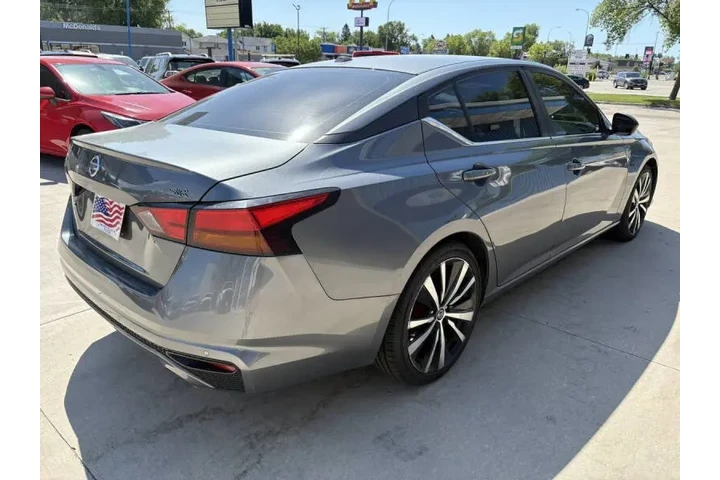 $14990 : 2020 Altima 2.5 SR image 7