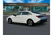 $22998 : Hyundai ELANTRA Hybrid 2025 thumbnail