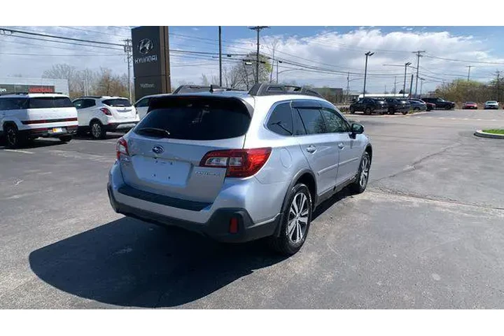 $21990 : Subaru Outback 2018 AWD 2.5i image 5