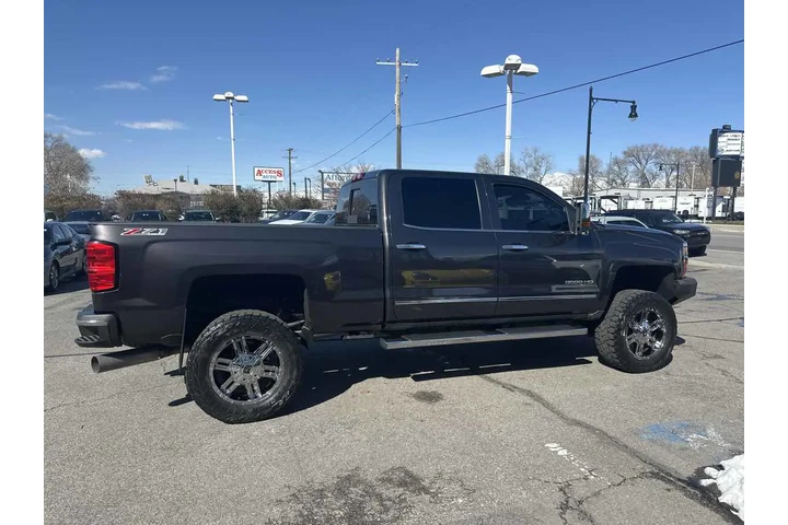 $48495 : 2016 Silverado 3500HD LTZ image 6