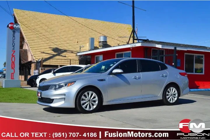 $10490 : Used 2016 Optima 4dr Sdn EX f image 1
