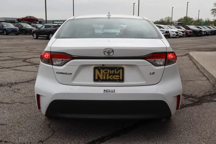 $20488 : 2024 Corolla LE CVT image 5