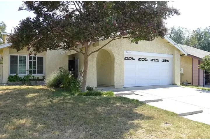 $1900 : ¡Su nueva casa le espera! image 1