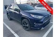 Toyota RAV4 Hybrid 2019 AWD en Trenton
