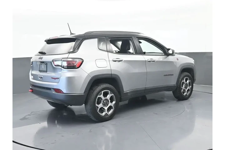 $18498 : Jeep Compass 2022 4x4 Trailh image 6