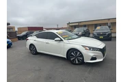 $16999 : 2021 Altima 2.5 SV thumbnail
