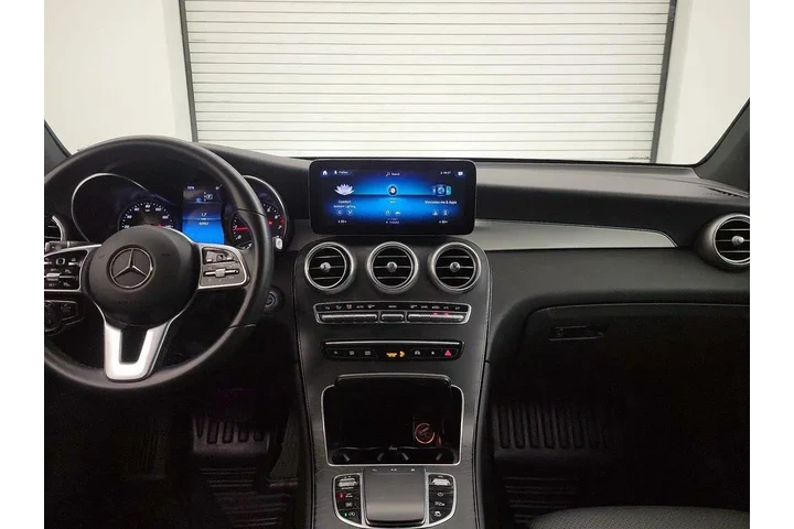 $22998 : Mercedes-Benz GLC 2021 GLC 3 image 9