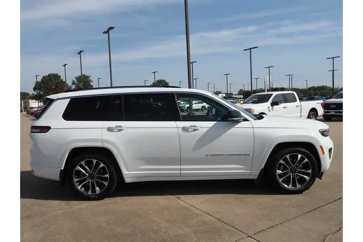 $35885 : Jeep Grand Cherokee L 2023 4 image 4