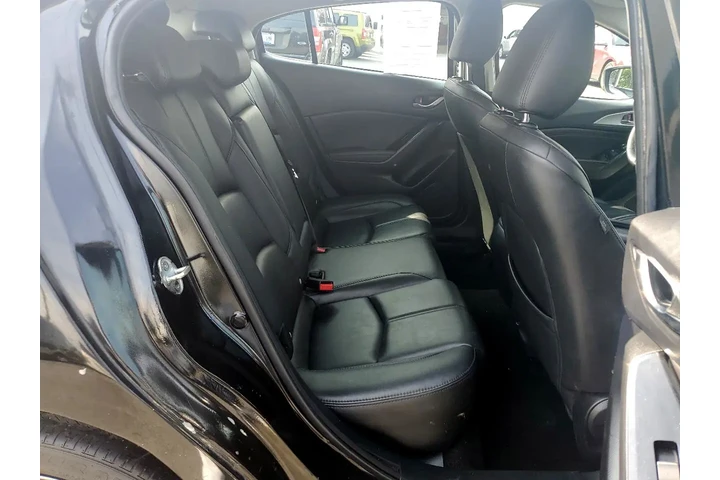 $10980 : 2018 3 5-Door Touring Auto image 10