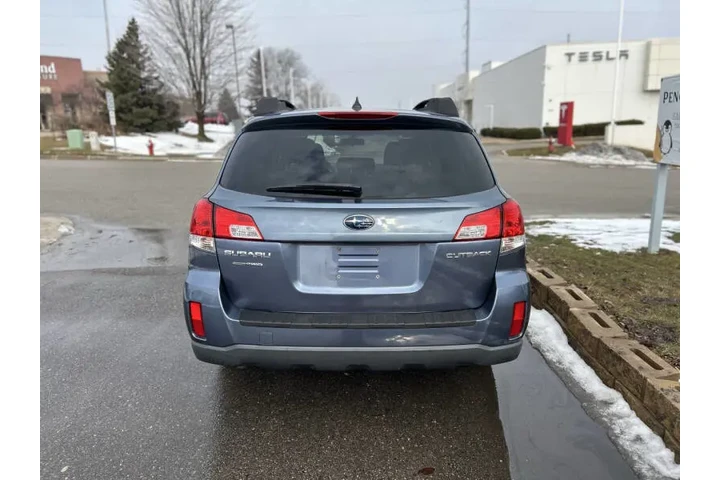 $7490 : 2014 Outback 2.5i Premium image 4