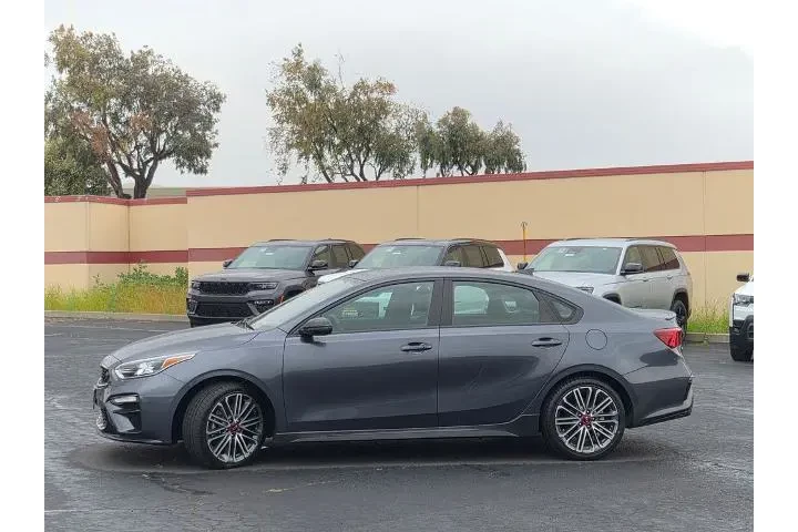 $19900 : Kia Forte 2021 GT 4dr Sedan image 7