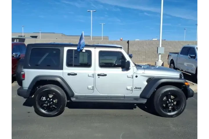 $31081 : Jeep Wrangler 2023 4x4 Sport image 3