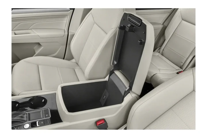 Volkswagen Atlas 2023 AWD SE image 9