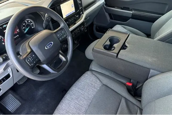 $33491 : Ford F-150 2023 4x2 XLT 4dr image 10