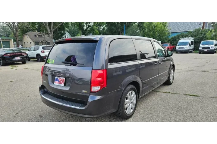 $11990 : 2017 Grand Caravan SE image 6